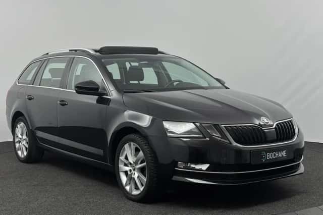 Škoda Octavia (2019) thumbnail 5