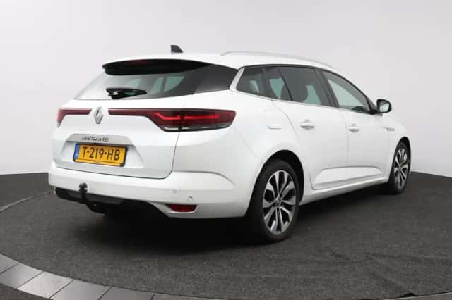 Renault Mégane (2023) thumbnail 2