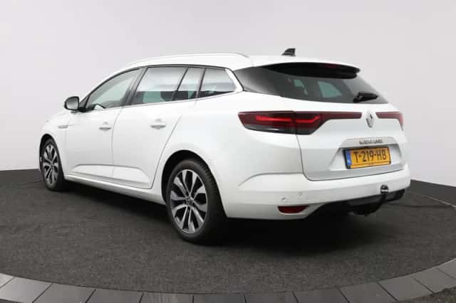 Renault Mégane (2023) thumbnail 6