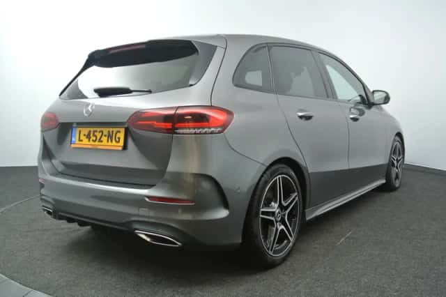 Mercedes-Benz B-Klasse (2021) thumbnail 2