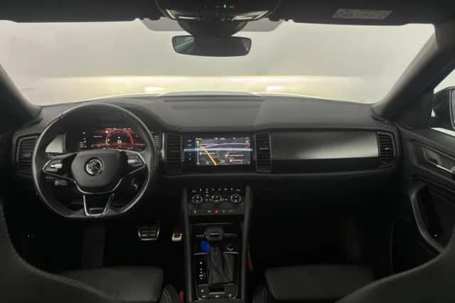 Škoda Kodiaq (2023) thumbnail 3