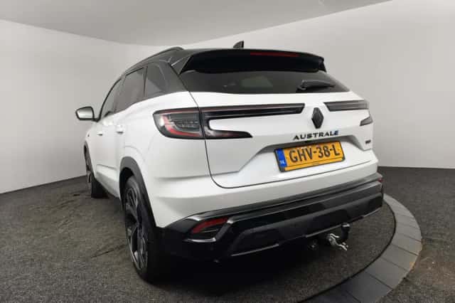 Renault Austral (2024) thumbnail 6