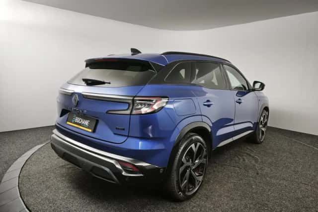 Renault Austral (2024) thumbnail 2