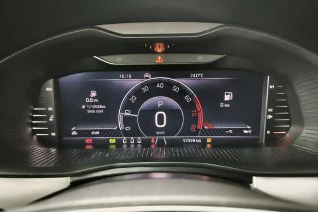 Škoda Kamiq (2021) thumbnail 4