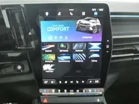 Renault Austral (2023) thumbnail 38