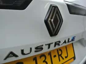 Renault Austral (2023) thumbnail 54