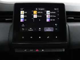 Renault Clio (2024) thumbnail 24