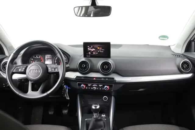 Audi Q2 (2020) thumbnail 3