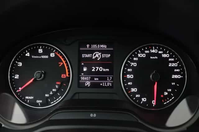 Audi Q2 (2020) thumbnail 4