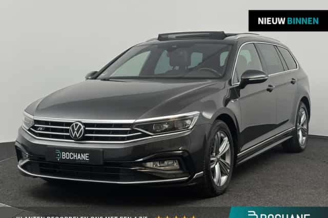 Volkswagen Passat (2021) thumbnail 1