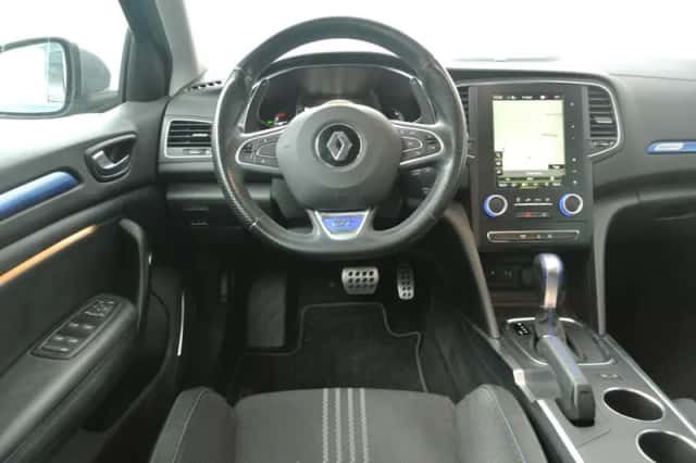 Renault Mégane (2017) thumbnail 3