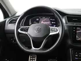 Volkswagen Tiguan (2023) thumbnail 24