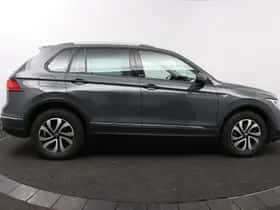 Volkswagen Tiguan (2023) thumbnail 44