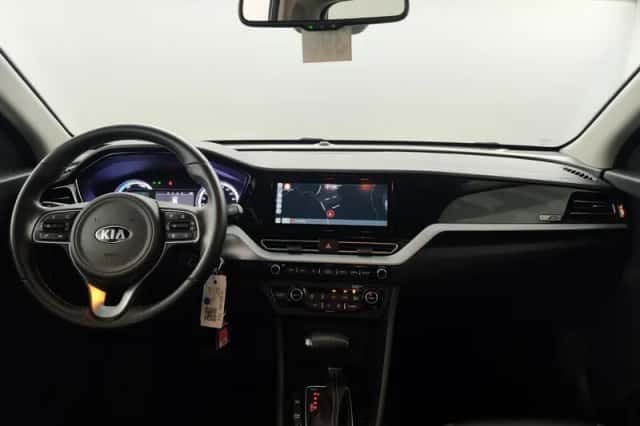 Kia Niro (2021) thumbnail 3