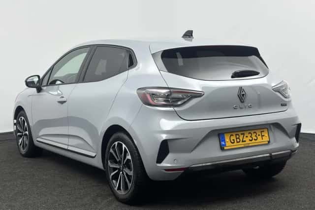 Renault Clio (2024) thumbnail 6