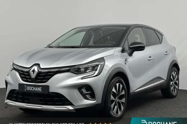 Renault Captur (2023) thumbnail 1