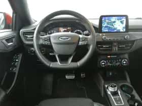 Ford Focus (2019) thumbnail 3