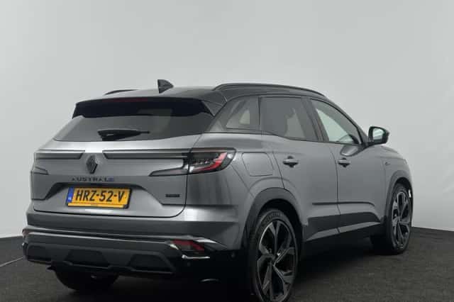 Renault Austral (2025) thumbnail 2