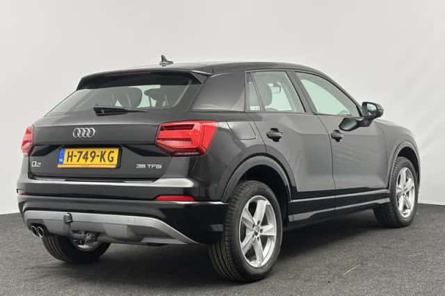 Audi Q2 (2019) thumbnail 2