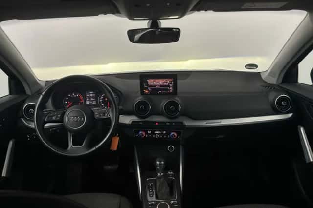 Audi Q2 (2019) thumbnail 3