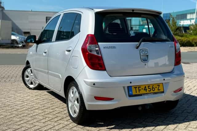 Hyundai i10 (2013) thumbnail 4