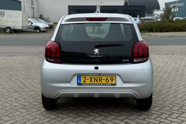 Peugeot 108 (2014) thumbnail 3