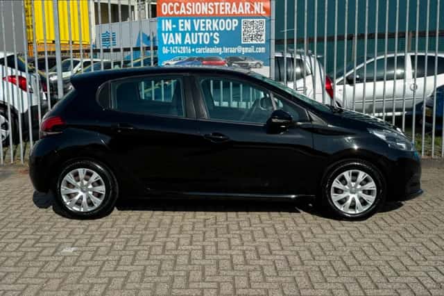 Peugeot 208 (2017) thumbnail 5