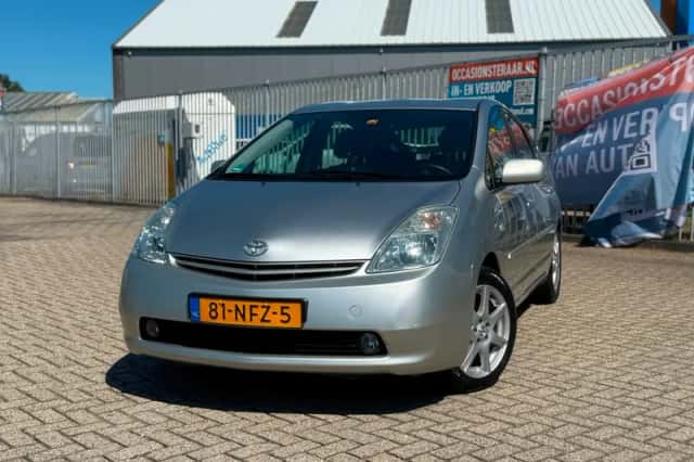 Toyota Prius (2007) thumbnail 1