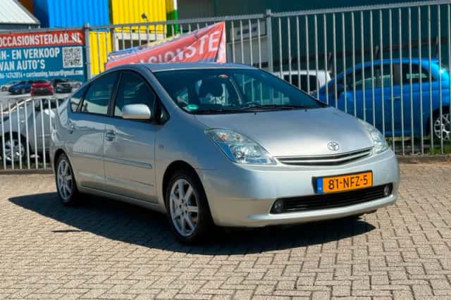 Toyota Prius (2007) thumbnail 5