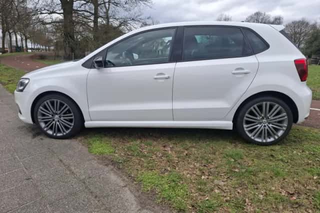 Volkswagen Polo (2014) thumbnail 4