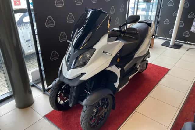 Qooder Scooter (2021) thumbnail 1