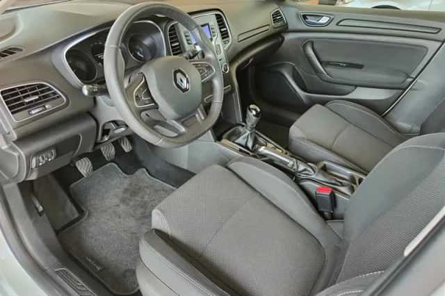 Renault Mégane (2017) thumbnail 11