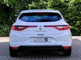 Renault Mégane (2017) thumbnail 5