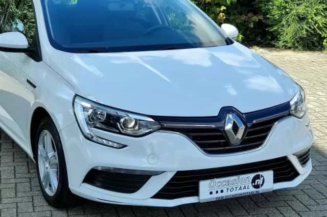 Renault Mégane (2017) thumbnail 8