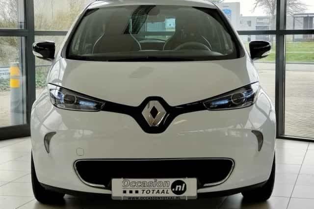 Renault Zoé (2015) thumbnail 1