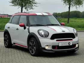 MINI Countryman (2013) thumbnail 3