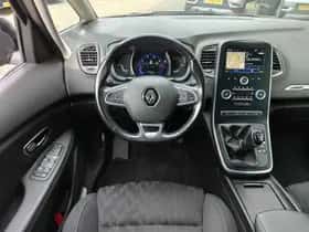 Renault Scénic (2018) thumbnail 13