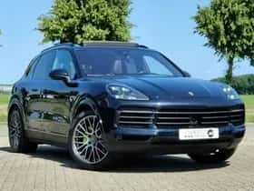 Porsche Cayenne thumbnail 3