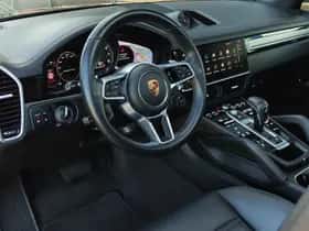 Porsche Cayenne thumbnail 10