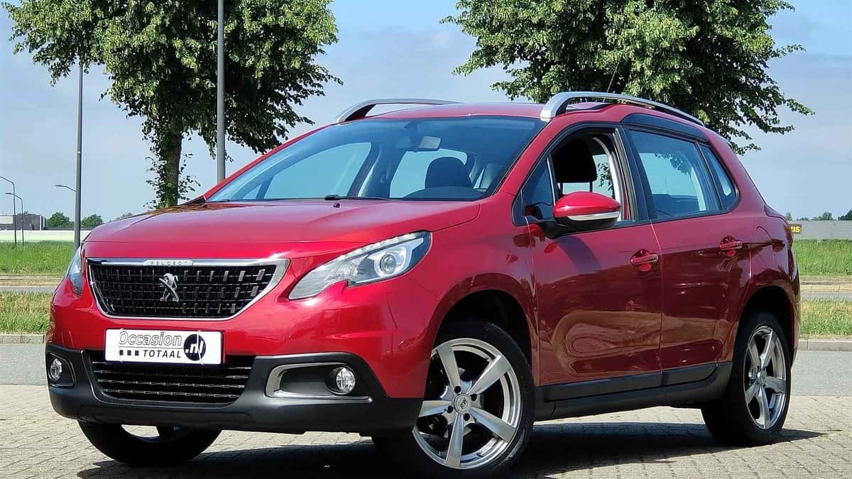 Peugeot 2008 (2017) — foto 1
