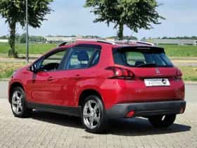 Peugeot 2008 (2017) thumbnail 4