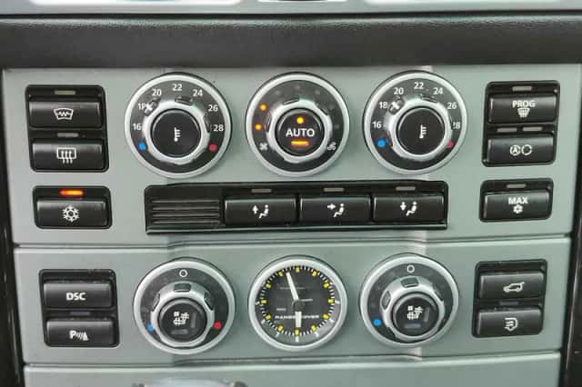 Land Rover Range Rover (2008) thumbnail 21