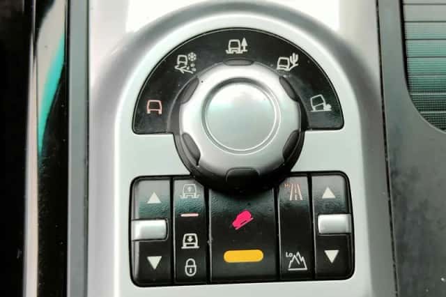 Land Rover Range Rover (2008) thumbnail 22