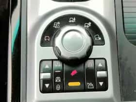 Land Rover Range Rover (2008) thumbnail 22