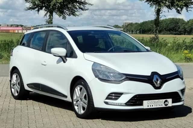 Renault Clio (2018) thumbnail 3