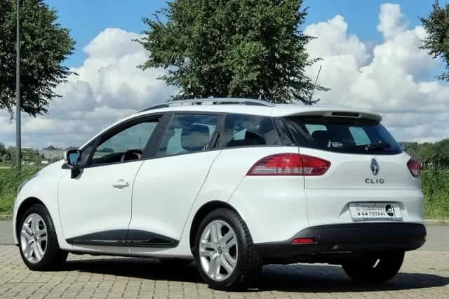 Renault Clio (2018) thumbnail 4