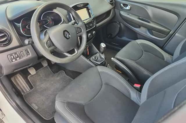 Renault Clio (2018) thumbnail 9