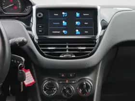 Peugeot 2008 (2018) thumbnail 16
