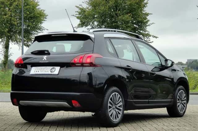 Peugeot 2008 (2018) thumbnail 6