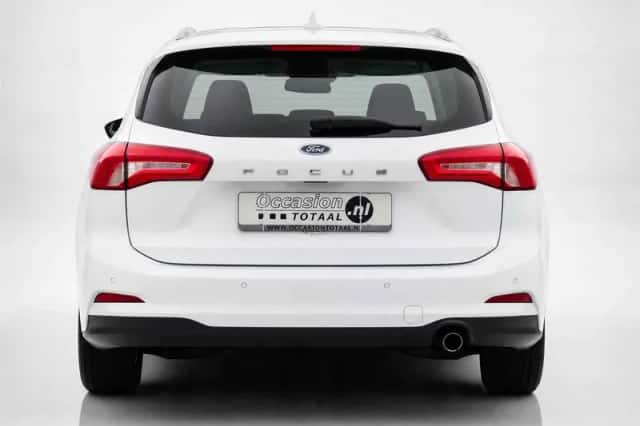Ford Focus (2019) thumbnail 5